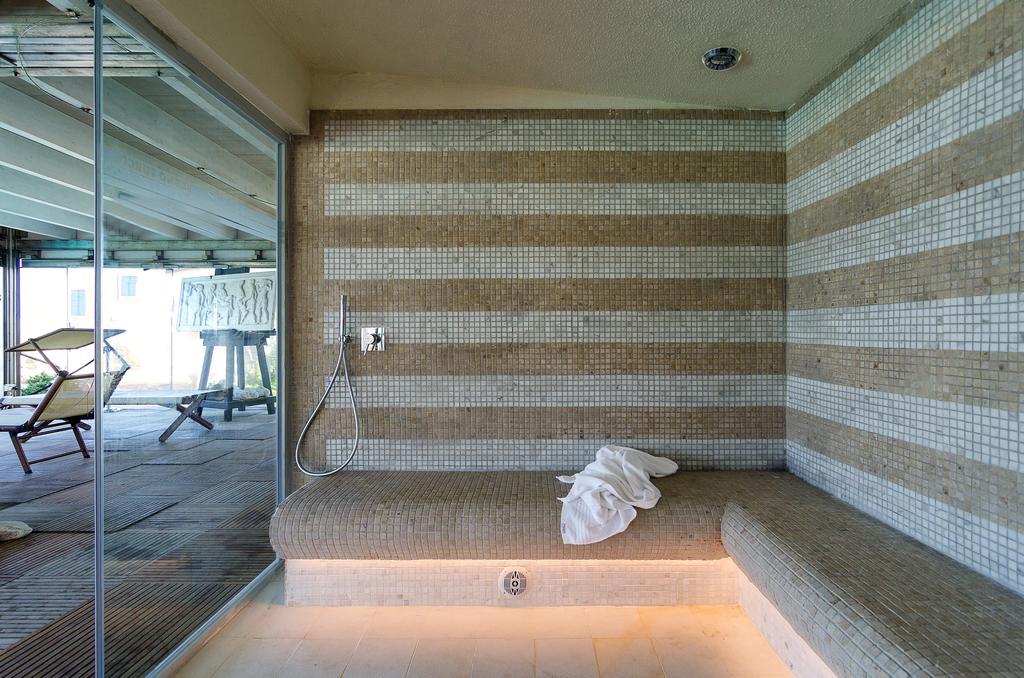 מרינה די פיאטרסנטה Hotel Verdemare חדר תמונה