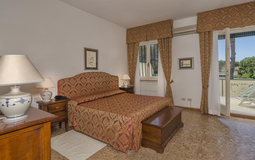 מרינה די פיאטרסנטה Hotel Verdemare מראה חיצוני תמונה