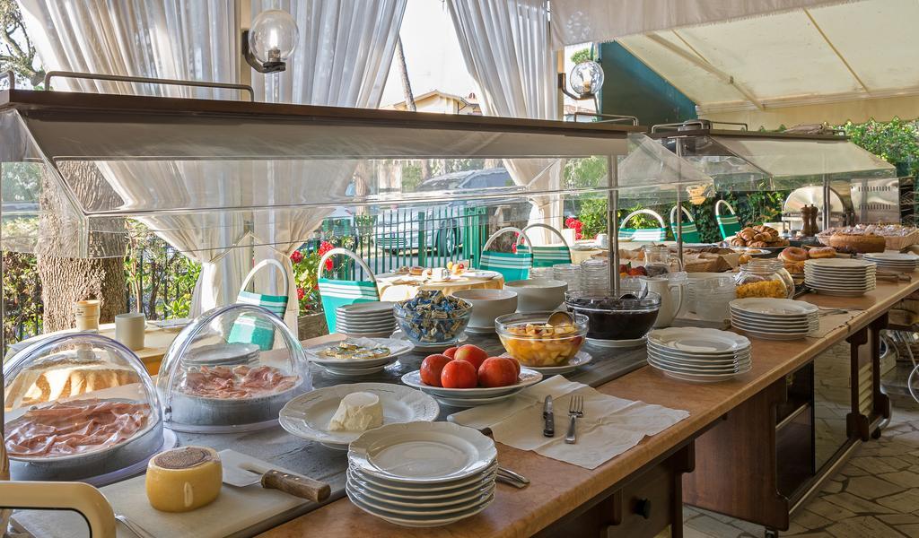 מרינה די פיאטרסנטה Hotel Verdemare מראה חיצוני תמונה