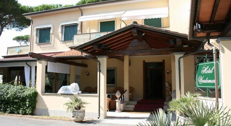 מרינה די פיאטרסנטה Hotel Verdemare מראה חיצוני תמונה