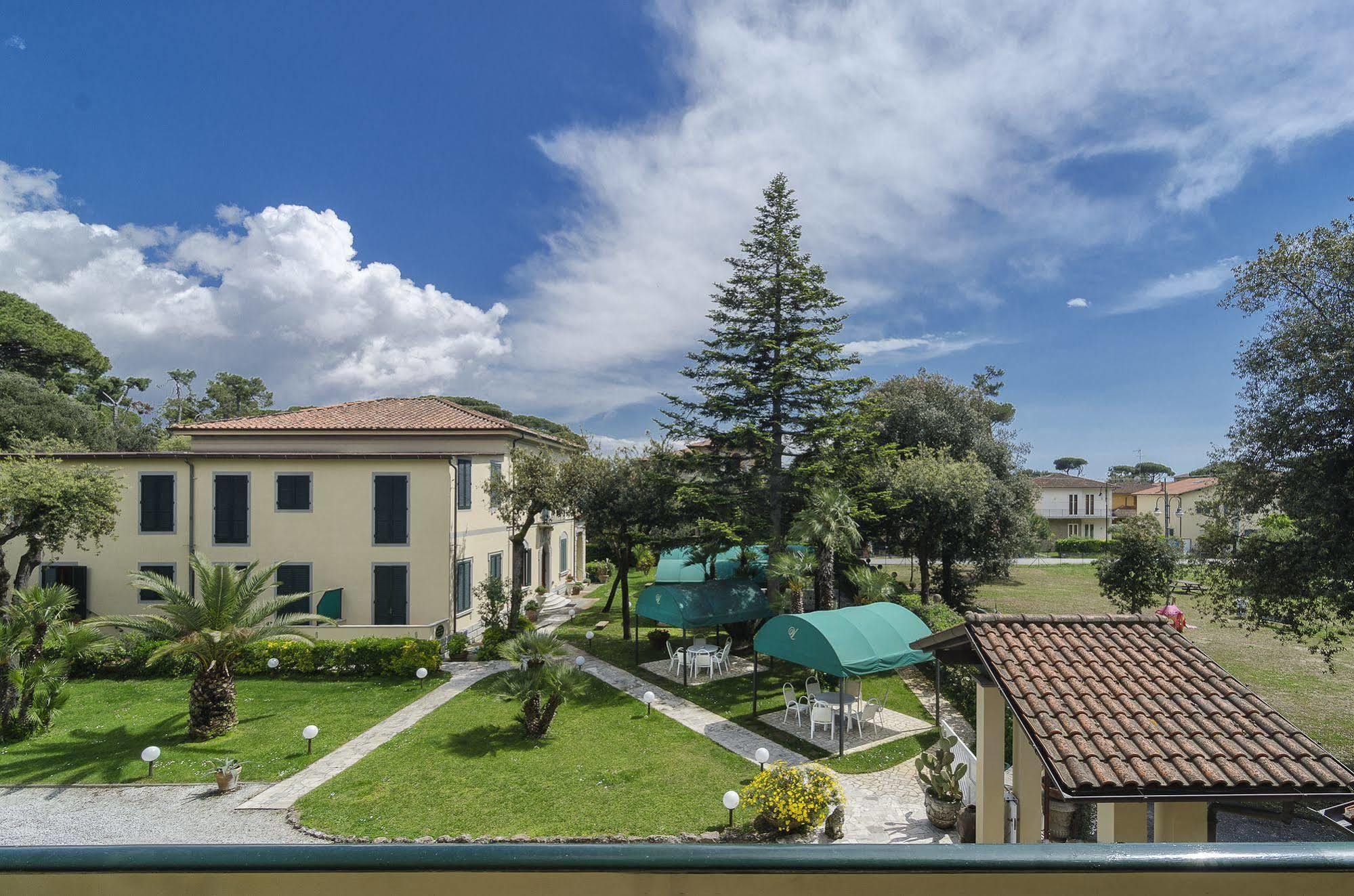 מרינה די פיאטרסנטה Hotel Verdemare מראה חיצוני תמונה